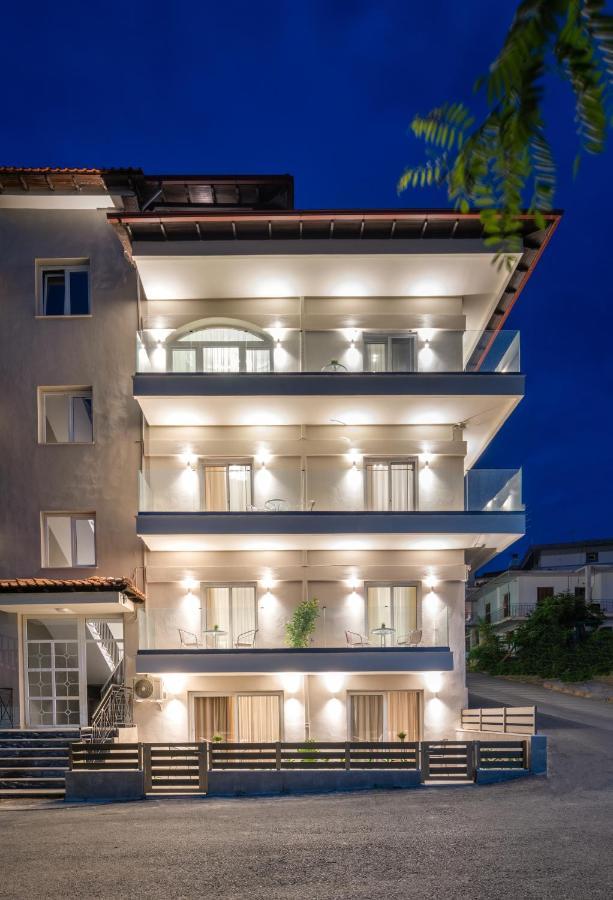 Olenia Luxury Apartments 4 Neos Marmaras Esterno foto